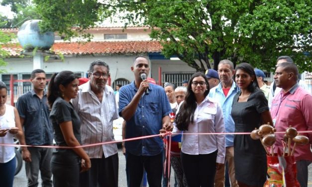 Feria artesanal de los diablos de Yare en Simón Bolívar