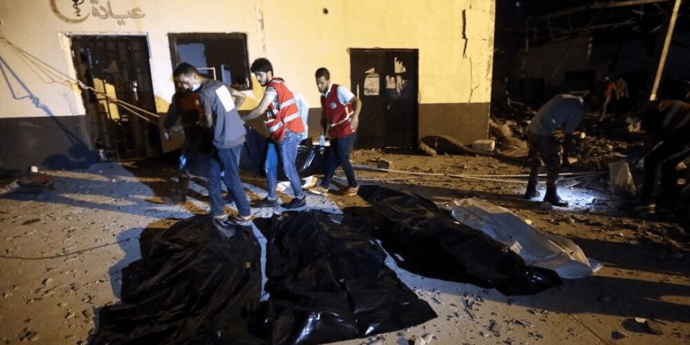 ataque-aereo-centro-migrantes-libia-muertos-movidatuy.com