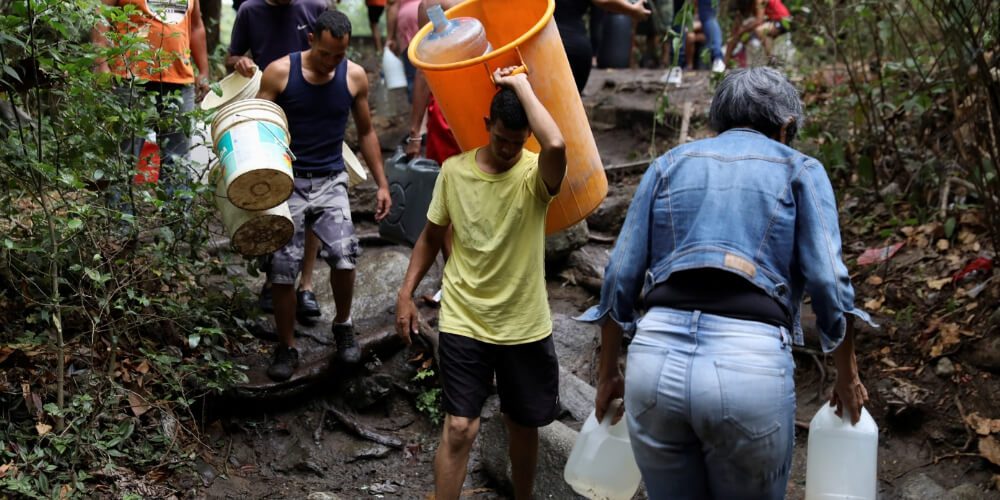 cuatro-meses-sin-agua-en-comunidades-de-Ocumare del Tuy-noticias-regionales-movidatuy.com
