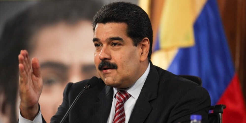 Maduro-anuncia-que-convertirá-ahorros-en-petros-a-divisas-convertibles-petros-divisas-movidatuy.com