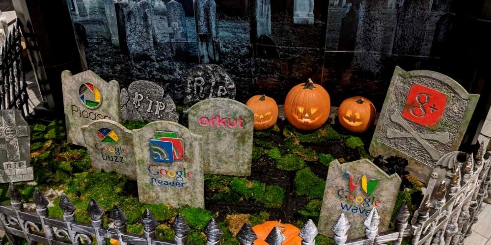 ✌ Google: Con este cementerio celebra el buscador la noche brujas ✌