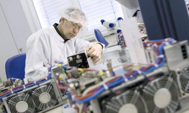 ✌ Crean robots vivos para limpiar residuos tóxicos en el océano ✌