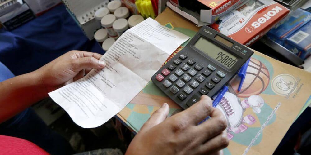 😮 Debido a la hiperinflación 9,3M de venezolanos no pueden acceder a alimentos 😮