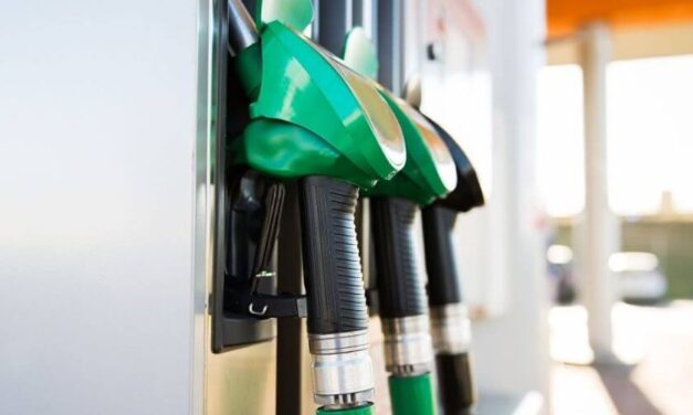 ✌ Mexicano creó una gasolina ecológica y barata con basura ✌