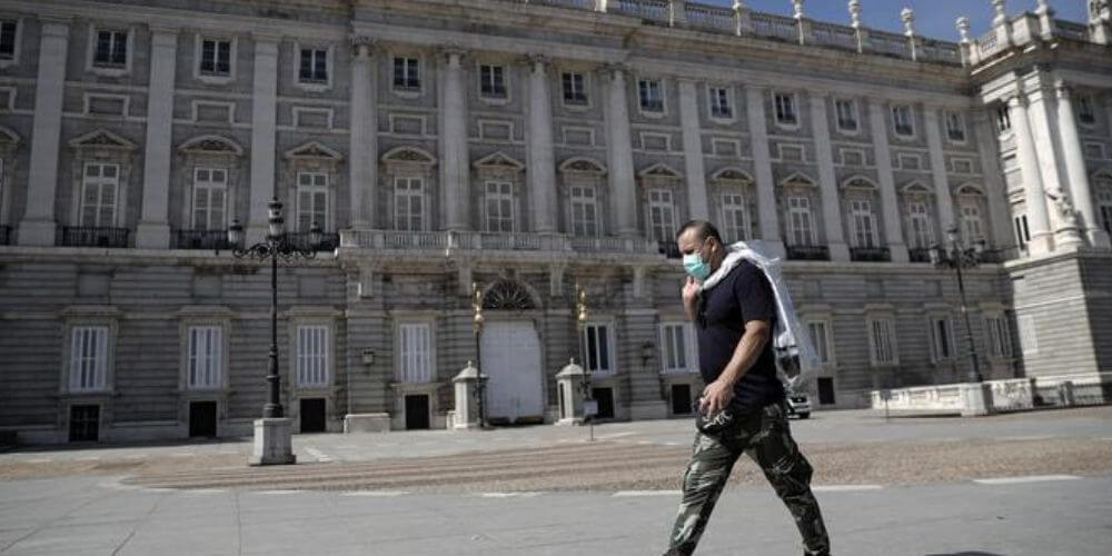 España-registra-1.813-muertes-y-más-de-29.900-contagios-por-Coronavirus-pandemia-movidatuy.com