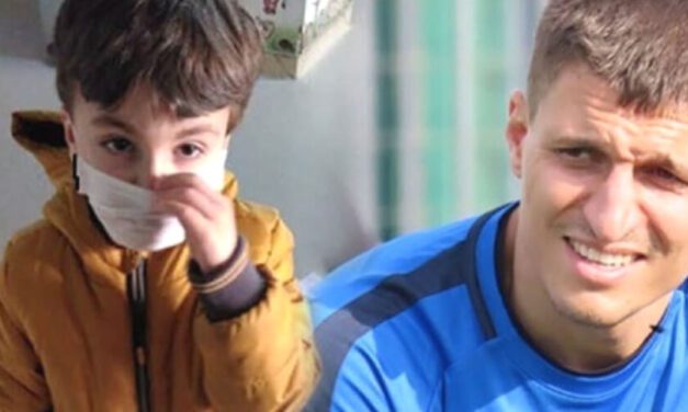 Futbolista del Bursa Yildirim asesina a su hijo de 5 años