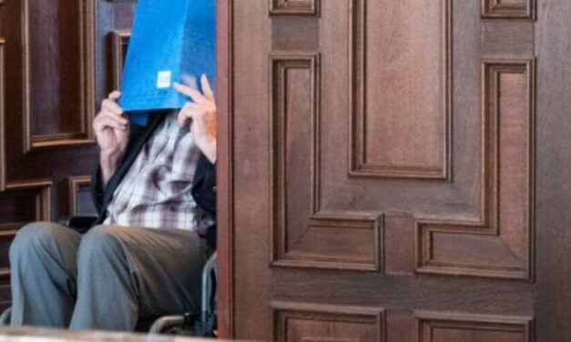 ✌ Condenan a la cárcel a anciano ex guardia de un campo de concentración nazi ✌