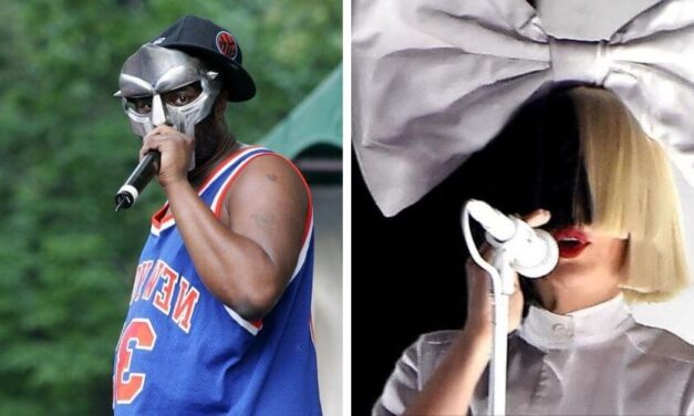✌ Estos 4 famosos nunca muestran sus rostros en público usando máscaras ✌