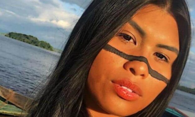 ✌️ Influencer indígena muestra sus costumbres amazónicas en sus redes sociales ✌️