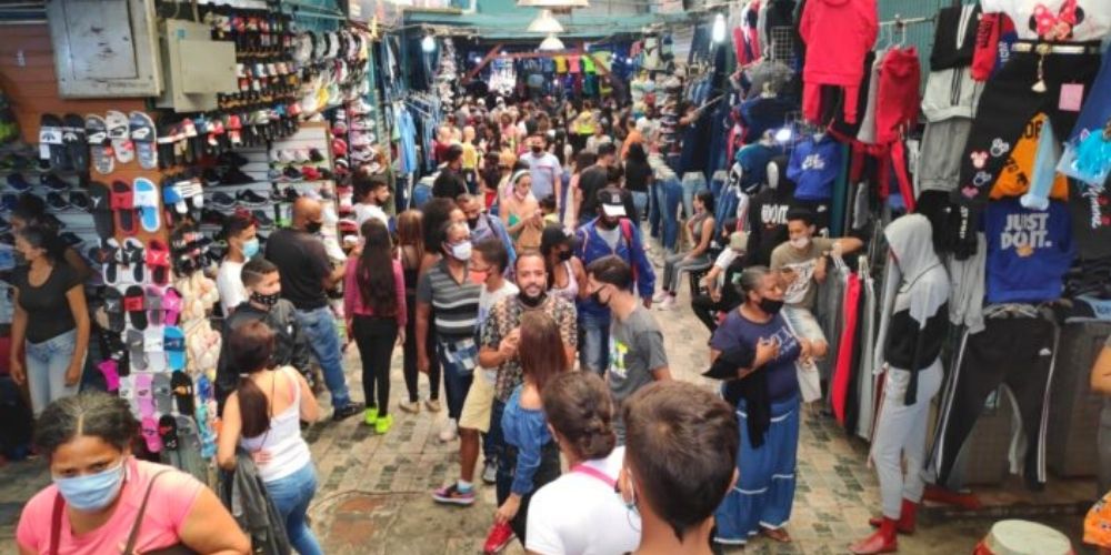 😮 Rebasados están los mercados de la Hoyada y Cruz Verde tras flexibilización navideña 😮