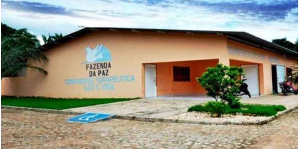 ✌️ El centro de rehabilitación “Fazenda da Paz” que fue fundado por un cura y un extraficante ✌️