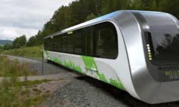 ✌️ El tren sustentable británico generará energía usando residuos ✌️
