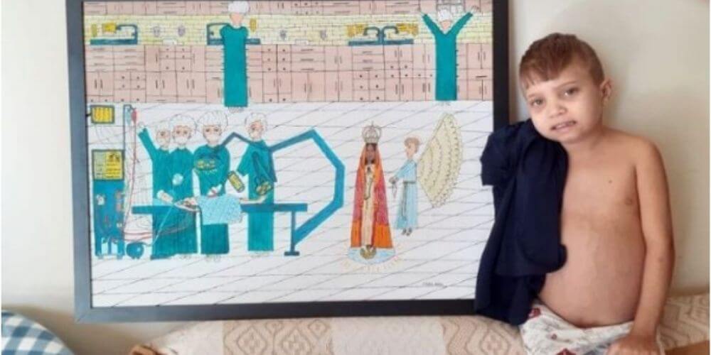 ✌️ Niño de 13 años hace espectaculares pinturas de santos para pagar su tratamiento ✌️