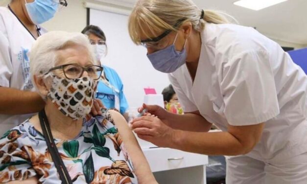 ✅ 750 abuelos tuyeros fueron vacunados con la vacuna Rusa ✅