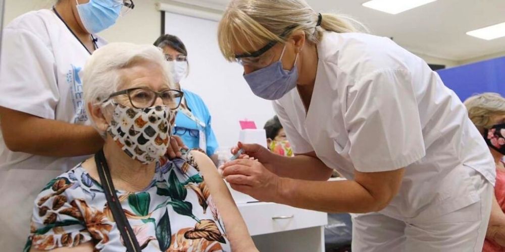 ✅ 750 abuelos tuyeros fueron vacunados con la vacuna Rusa ✅