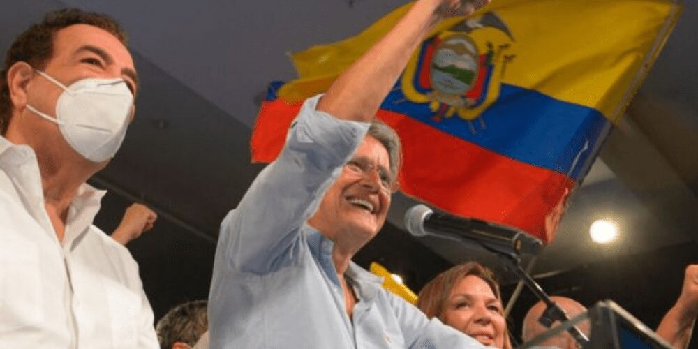✅ Nuevo presidente en Ecuador Guillermo Lasso derrota al correísmo ✅