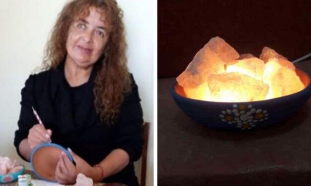✌️ Artista con problemas de visión se gana la vida vendiendo lámparas de sal ✌️
