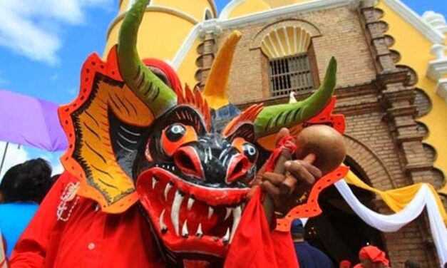✅ Los Diablos de Yare hicieron un recorrido como preámbulo del Corpus Christi ✅