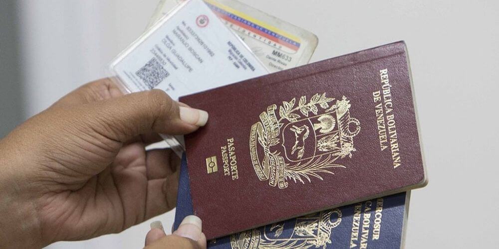 como-sacar-el-carnet-fronterizo-para-venezolanos-y-colombianos-pasaporte-documentos-carnet-movidatuy.com