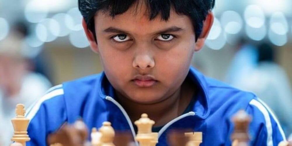 ✌️ El ajedrista más joven del mundo tiene 12 años y es un gran maestro ✌️