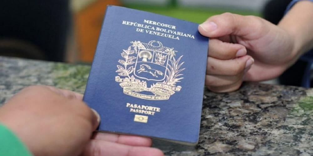 es-posible-abrir-una-cunta-bancaria-en-USA-desde-venezuela-pasaporte-venezolano-movidatuy.com