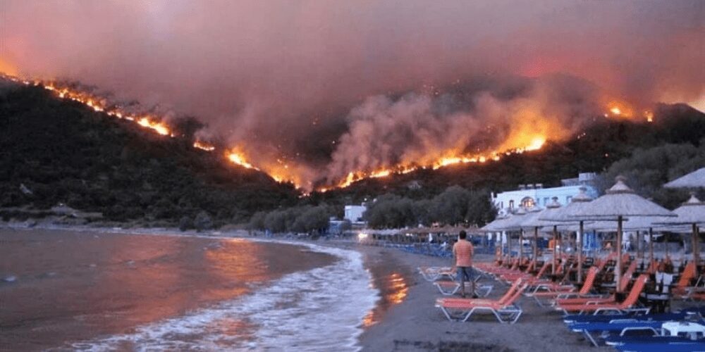 Grecia: Olimpia amenazada por los incendios y Eubea en estado de emergencia