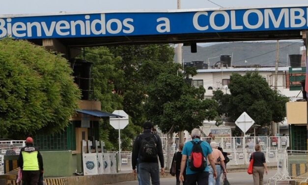 Maduro: los delincuentes huyen a Colombia porque allá los recibe Duque