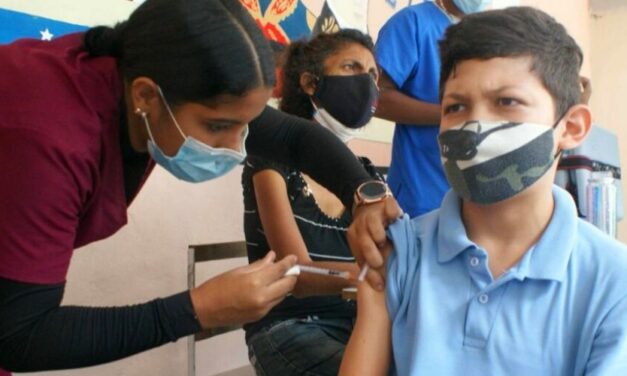 ✅ Avanzan jornadas de vacunación estudiantil en los Valles del Tuy ✅
