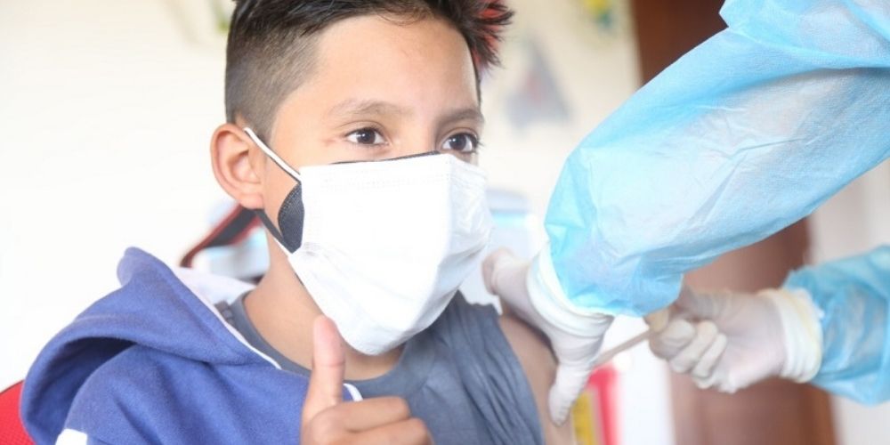 ✅ Jóvenes mayores de 12 años serán vacunados contra el Covid-19 este 25 de Octubre ✅