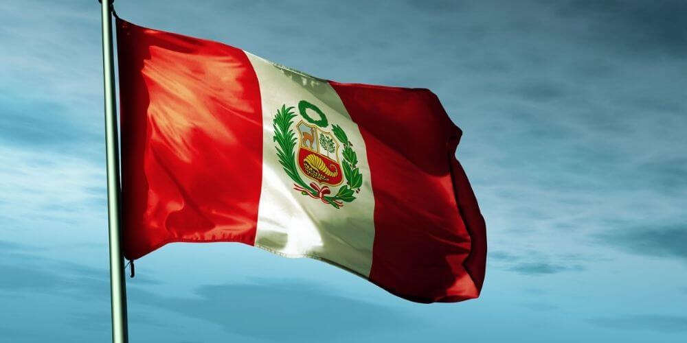 requisitos-y-pasos-a-seguir-para-obtener-la-visa-peruana-bandera-peru-movidatuy.com