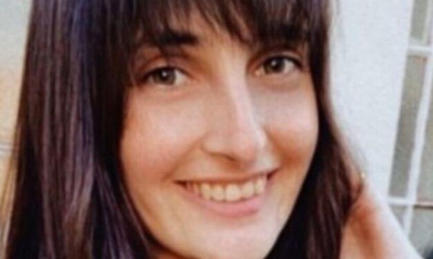 👎 Una empresa rechazó a una joven por “sonreír demasiado” en una entrevista de trabajo 👎
