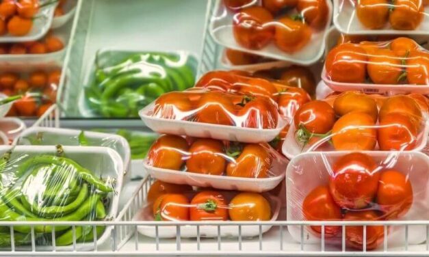 ✌️ A partir del 2023 prohibirán en España los envases plásticos de frutas y verduras ✌️