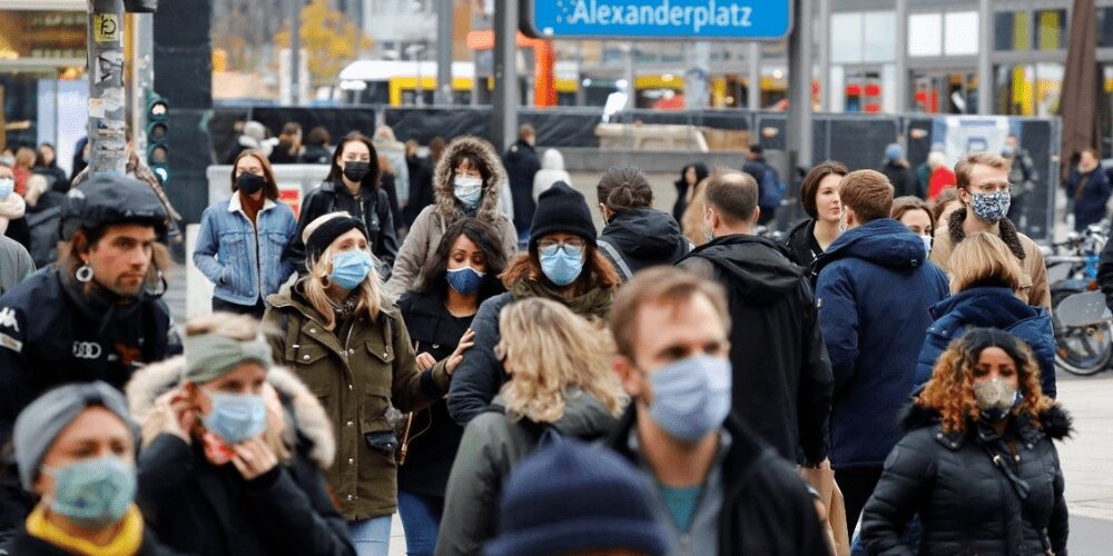En Alemania los contagios aumentan a más de 65.000 casos por día