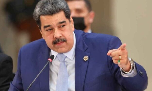 😮 Maduro acusó a Misión Electoral de la Unión Europea de “espías” 😮