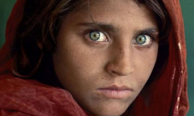 ✌️ Evacúan a Italia por la toma de los talibanes a la “niña afgana” de National Geographic ✌️