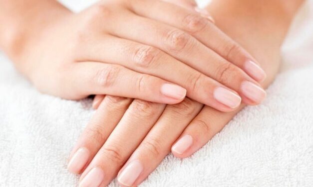 ✅ Tips naturales para quitar el color amarillo de las uñas ✅