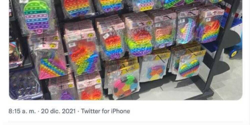 gobierno-de-qatar-prohibe-la-venta-de-juguetes-con-colores-de-la-bandera-del-movimiento-LGBTQ-post-twitter-red-social-movidatuy.com