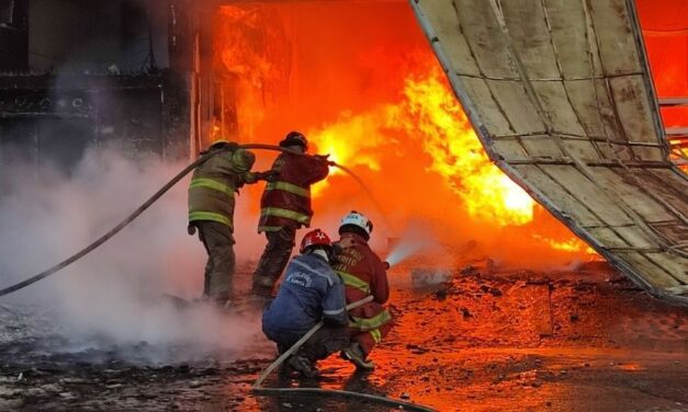 Bomberos afirman que incendio en Cine Cittá ocurrió por almacenamiento inadecuado de combustible