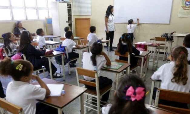 ✅ Este lunes fueron normalizadas las clases presenciales al 100% en el país ✅