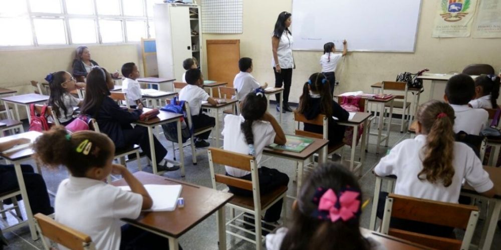 ✅ Este lunes fueron normalizadas las clases presenciales al 100% en el país ✅