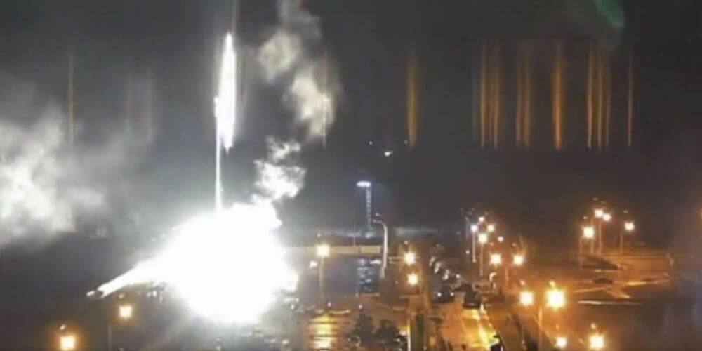 Las fuerzas rusas toman control de la planta nuclear de Zaporiyia luego de un incendio