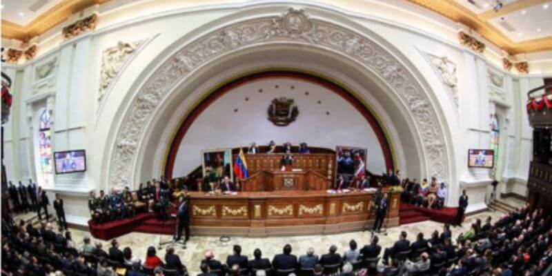 asamblea-nacional-solicitara-al-presidente-de-colombia-gustavo -petro-que-investigue-al-expresidente-ivan-duque