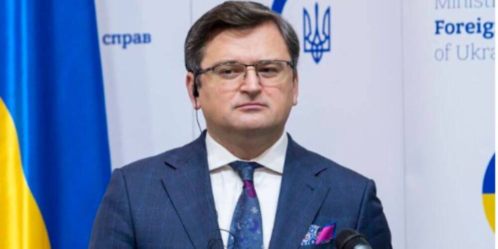 Canciller-ucraniano-admite-finalmente-los-ataques-contra-Crimea-y-Belgorod
