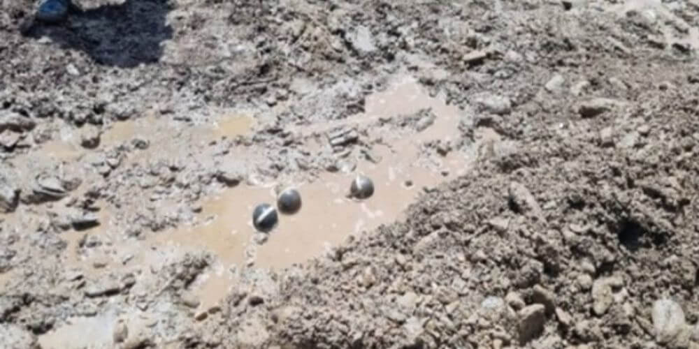 autoridades-recuperaron-tres-granadas-entre-los-escombros-del-deslave-de-Las-Tejerias