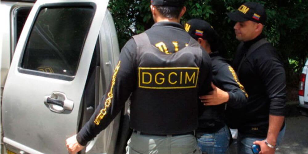 Mueren en siniestro dos agentes del Dgcim en la autopista Caracas-La Guaira