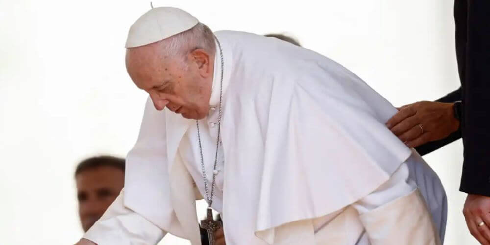Vaticano: Papa Francisco es hospitalizado de emergencia  por riesgo de obstrucción intestinal
