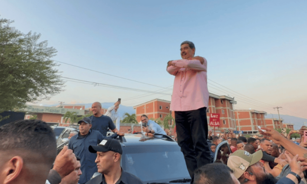 Maduro advirtió al alcalde de Guatire que “si no se pone las pilas” lo sacará de su cargo