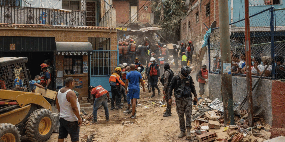 Asciende a 13 el número de muertos por explosión de bombona de gas en vivienda en Petare