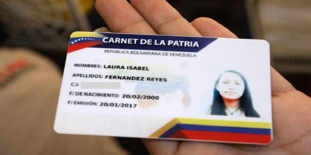 vicesocial-que-es-y-cuales-son-sus-beneficios-carnet-de-la-patria-movidatuy.com