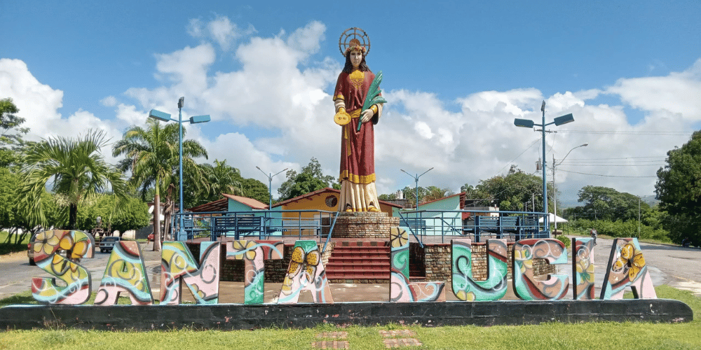 Luciteños conmemoran 403 años de la patrona de Santa Lucía